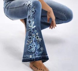 Seventies Chic Embroidered Button-Fly Flare Bell-bottom Stretch Jeans